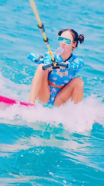 阿姆斯特朗工业涨1.51% 股价突破100美元大关