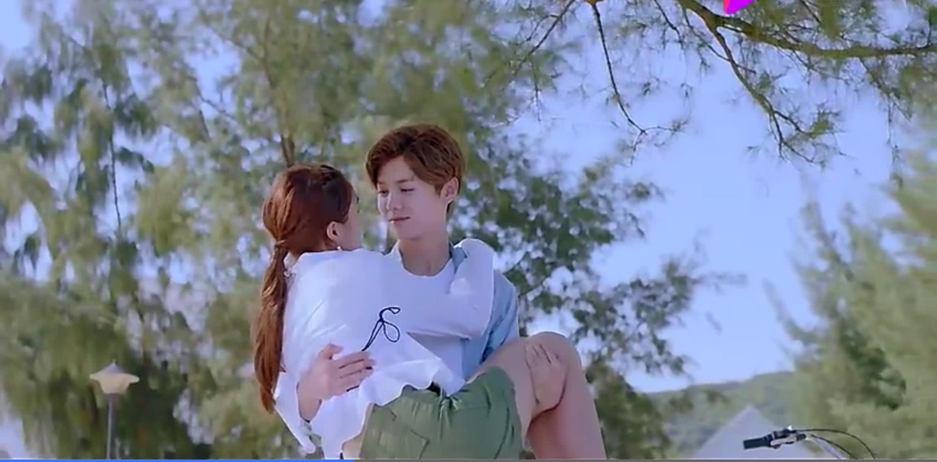 杨紫《沉香》片酬被爆超过1亿「犯了限薪令」!网友喊话出手调查